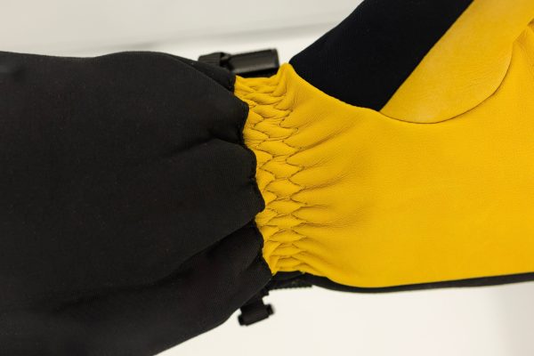 Deerskin Leather Ski Mitt showcase image six