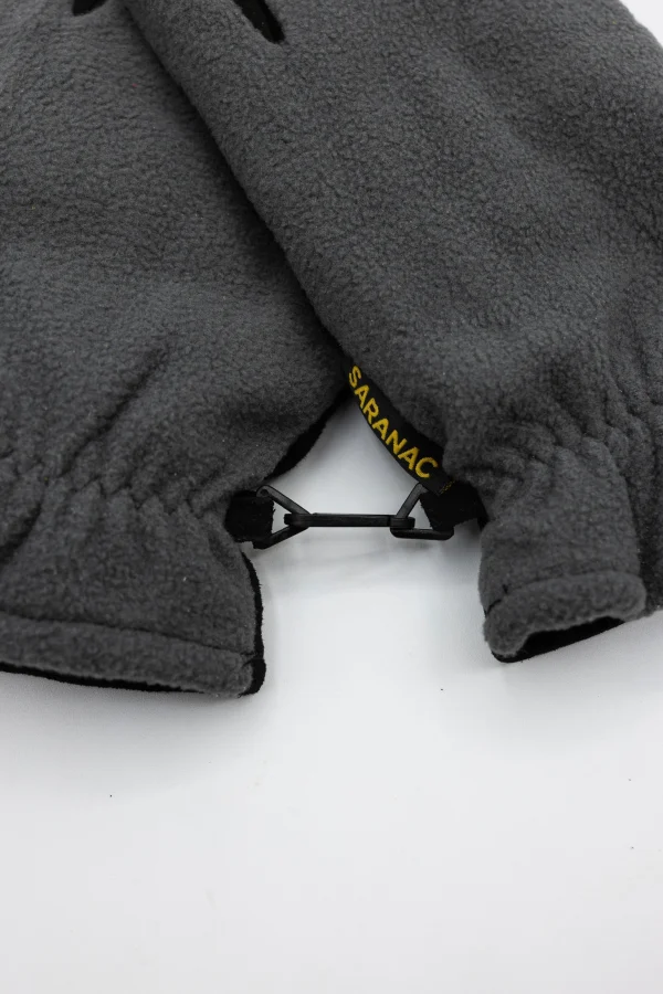 NORTHWOODS GLOVE CLOSE UP